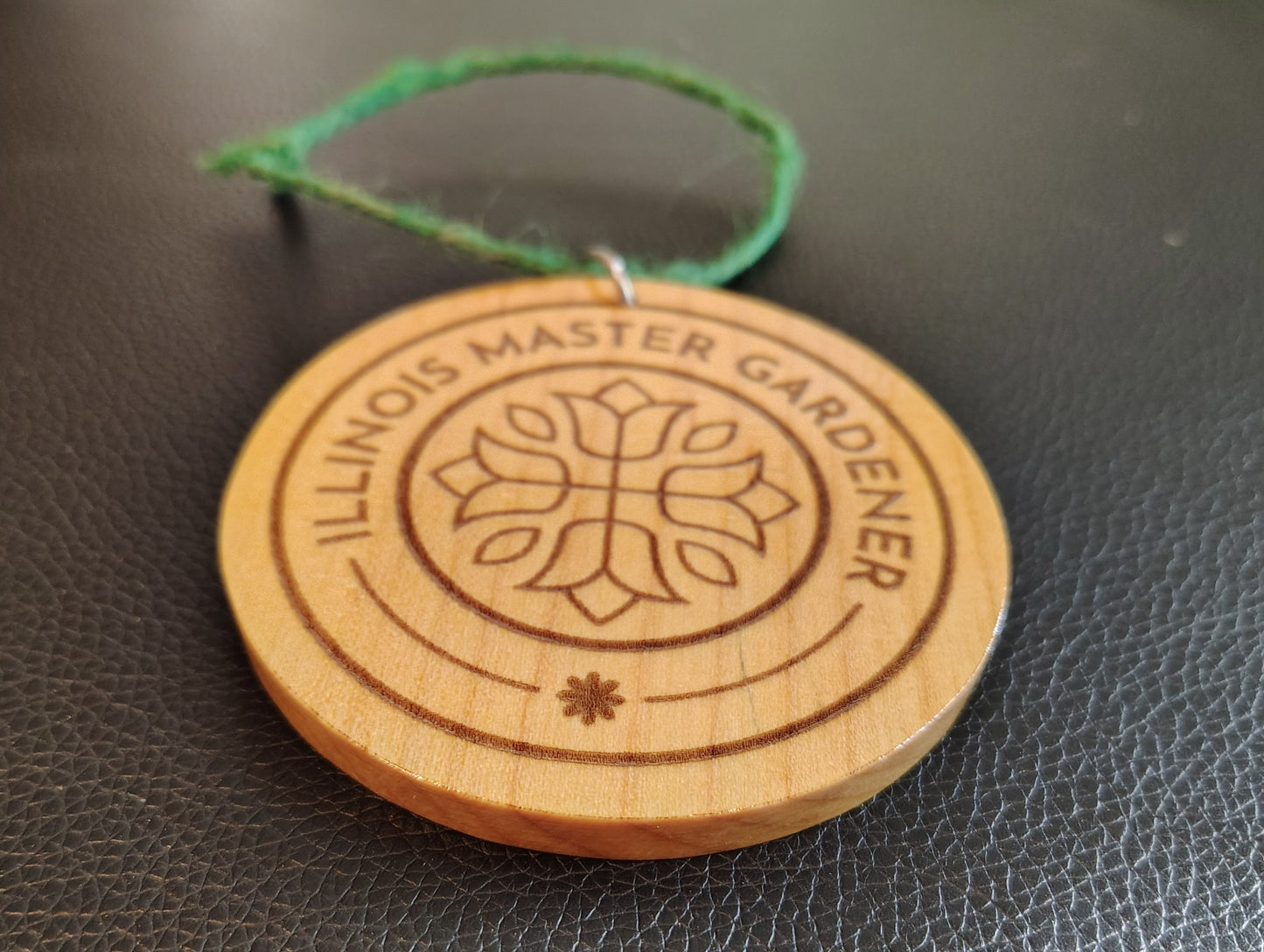 Christmas Tree Ornament: Illinois Master Gardener