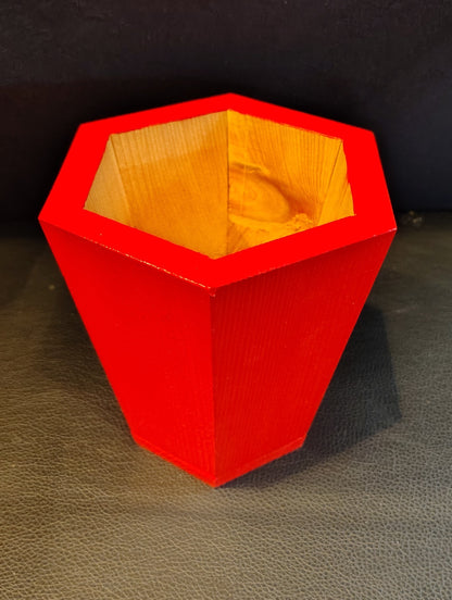Six-sided Cedar Pot