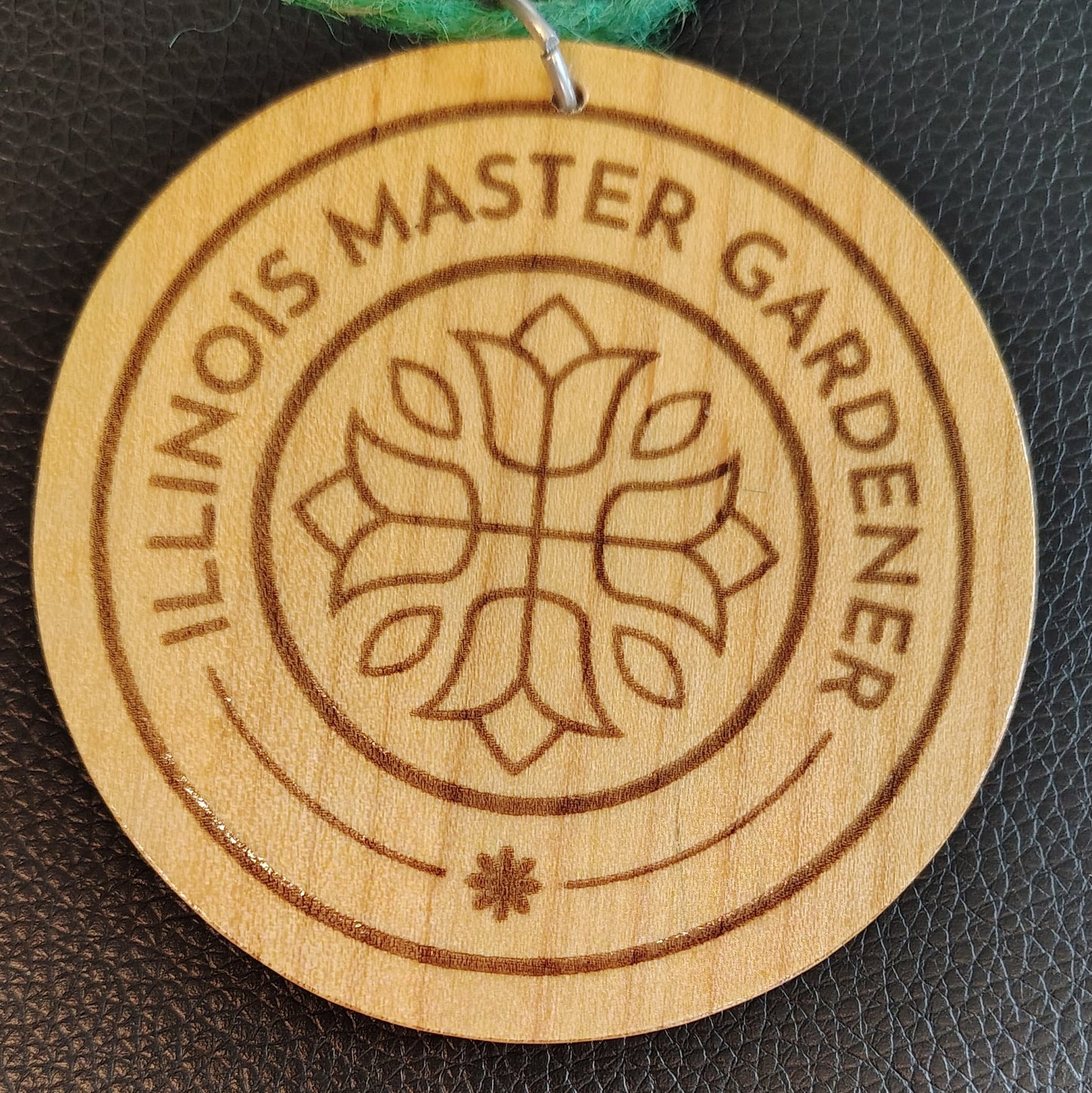 Christmas Tree Ornament: Illinois Master Gardener